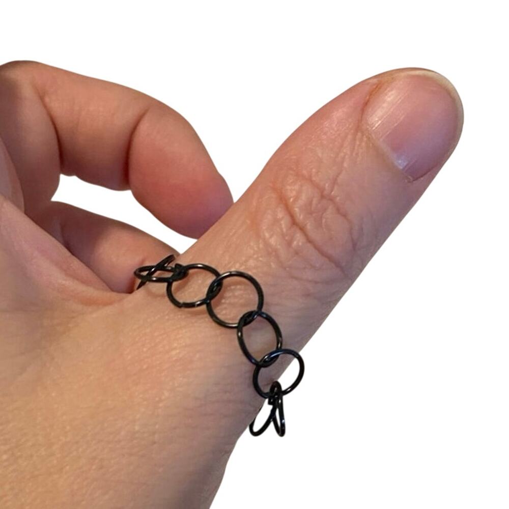 Black thumb ring size 11